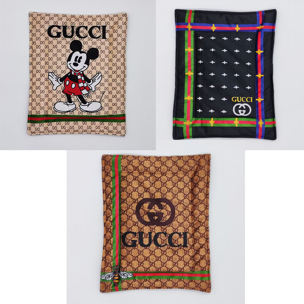 DoggieDeluxe™ Luxury Flannel Mat